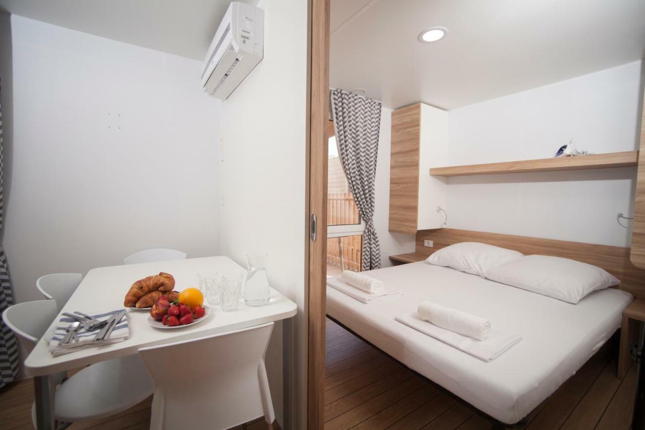 Mediteran Mobile Homes Cavallino Екстер'єр фото